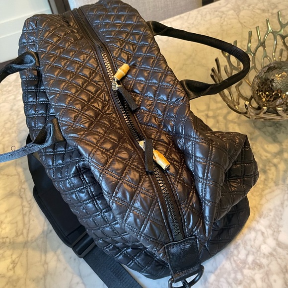 Designer quilted travel zipper bag with bamboo pulls.  Very roomy! Used ONCE! - Picture 4 of 13